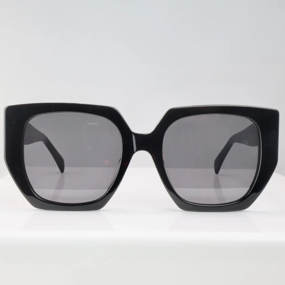 NEW Celine CL40239F 01F 55mm Butterfly Black Sunglasses with Grey Lens - Picture 3 of 11